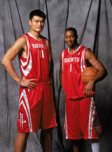 乱套了，CBA最新积分榜：山东队大胜升第2、辽宁升第4，新疆惨败