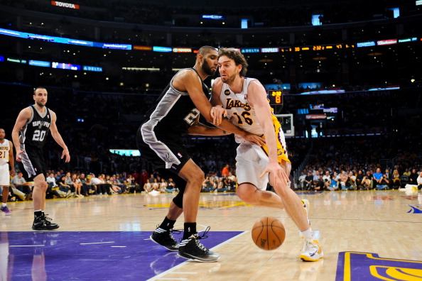 《佩德罗·马丁尼兹：在打者疯狂整活的时代，他如何用变速球维持尊严？》