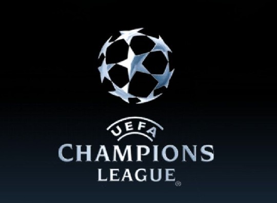 卡尔：我一直在提高右脚技术，能在17岁欧冠进球意义重大