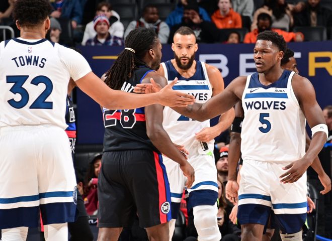 张琳艳身穿阿根廷2026世界杯球衣：期待在美加墨见到梅西