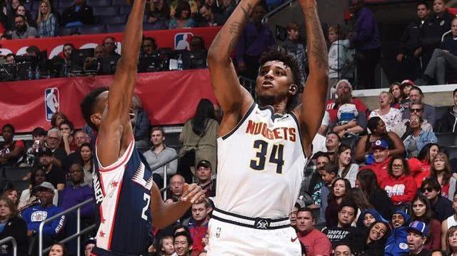 篮球篮网队内气氛紧张，管理层介入协调