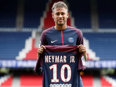 曼联4-1屠狼，狼队中计了