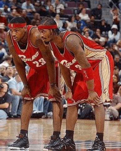 西甲：皇马2-1巴列卡诺！积分追平巴萨，姆巴佩+维尼修斯联袂破门