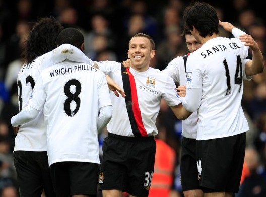 详解棒球规则中的触身球真伪鉴定判定打者是否积极避让的准则