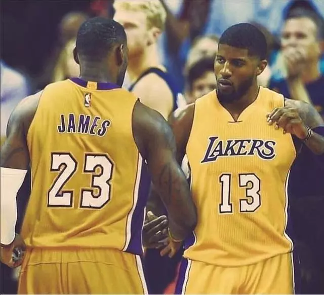 世体：巴萨本可就与奥萨苏纳比赛时间向CSD申诉，但决定接受安排